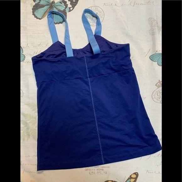 Patagonia active top - Picture 2 of 2